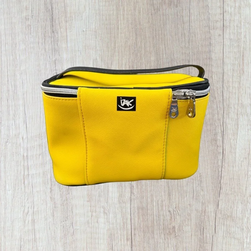 IZAK Yellow Cosmetic Travel Case Makeup Organizer Zip Top Bag Love Print